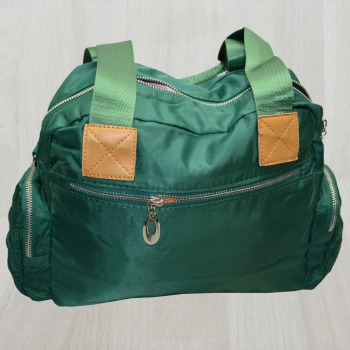 Preview: flevado Große Damen Umhängetasche Reißverschluss Freizeittasche Jugend/ Frauen grün